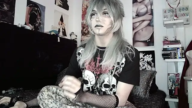 kiiler queen online show from 05/22/26, 04:23