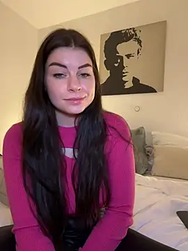 Snapshot of EllyNora chatting on 02/02/25, 08:19 EllyNora online show from 02/02/25, 08:19