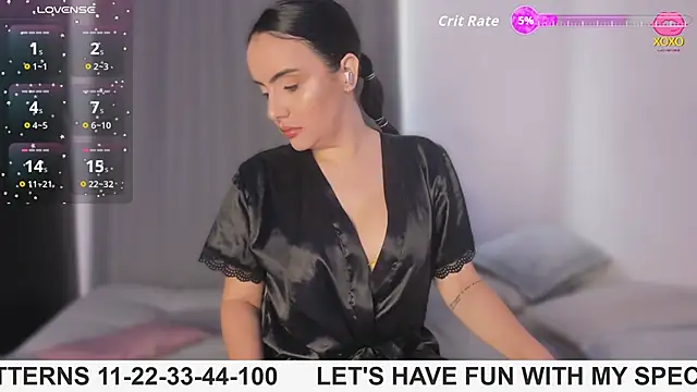 Snapshot of rouse_lili chatting on 11/29/25, 12:52 rouse lili online show from 11/29/25, 12:52