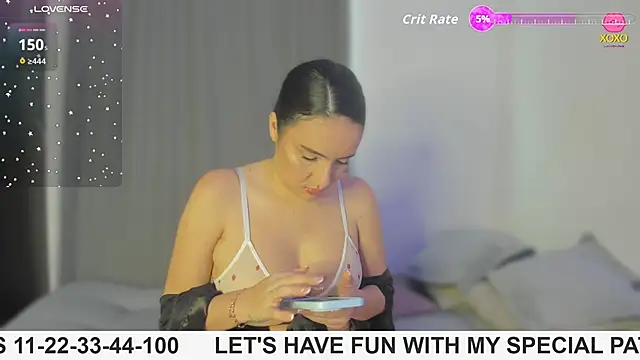 Snapshot of rouse_lili chatting on 12/01/25, 01:38 rouse lili online show from 12/01/25, 01:38