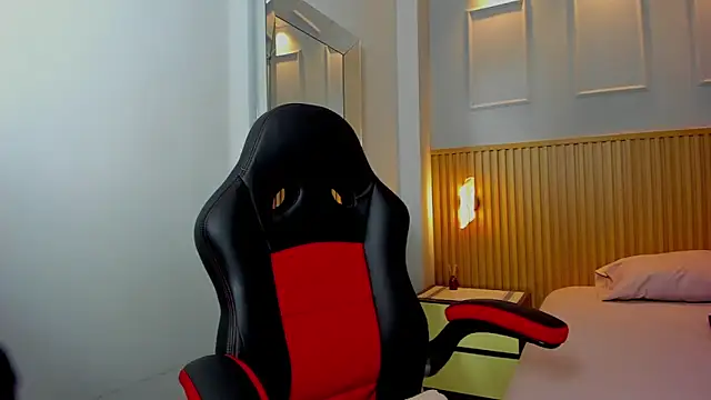 valery smitd online show from 03/13/25, 03:11