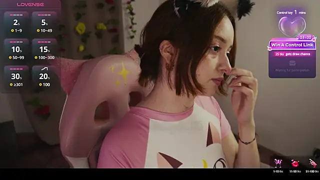 Snapshot of molly_russell chatting on 03/05/25, 10:43 molly russell online show from 03/05/25, 10:43