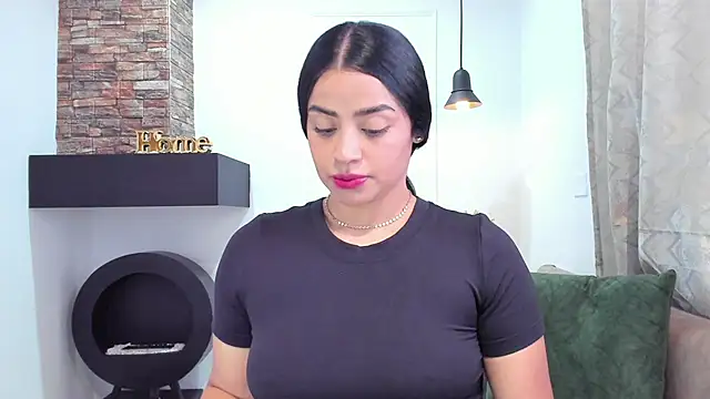 Paula Desousa online show from 10/07/25, 07:33