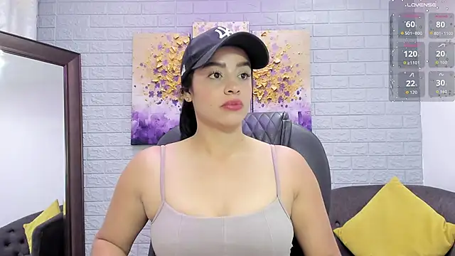 Paula Desousa online show from 11/08/25, 01:55