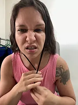 Snapshot of hotcookie28 chatting on 02/06/26, 03:15 hotcookie28 online show from 02/06/26, 03:15