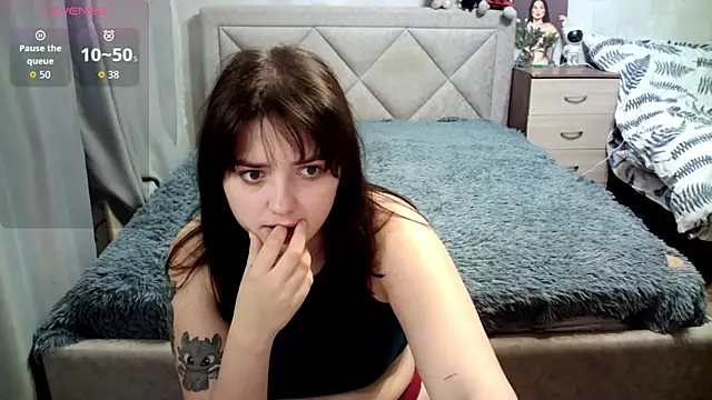 juliettkalen online show from 09/29/25, 03:00