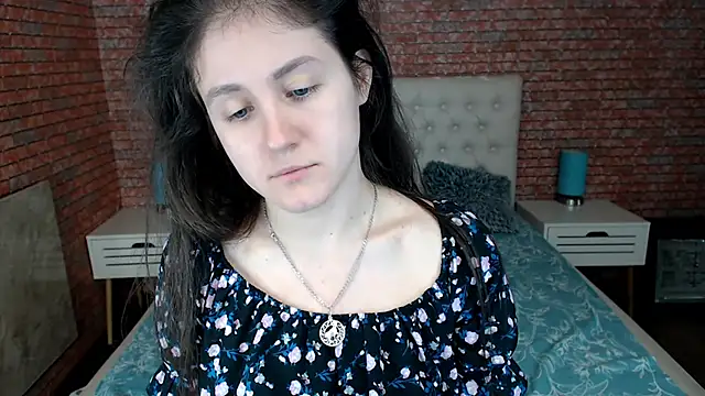 Holliy Cooper online show from 03/21/25, 07:55