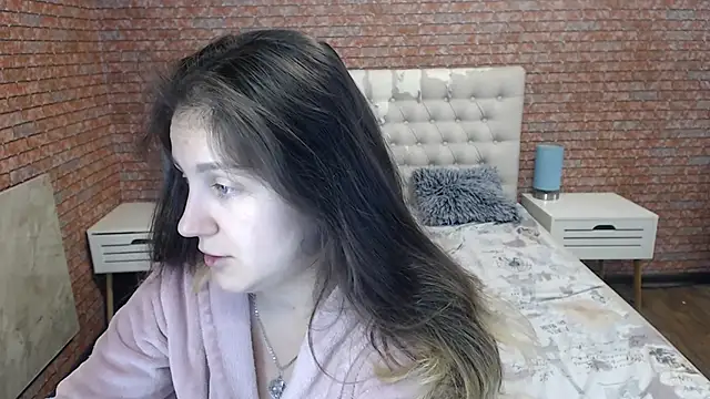 Holliy Cooper online show from 09/24/25, 07:55