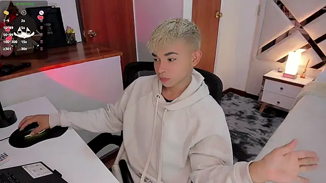 Austin connor  online show from 12/18/24, 10:13