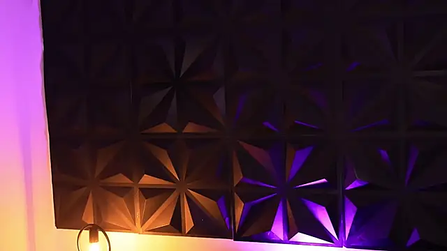 alix bay online show from 03/13/26, 03:46