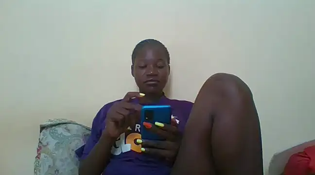 Snapshot of prettychic5 chatting on 01/16/25, 05:42 prettychic5 online show from 01/16/25, 05:42