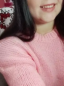 Snapshot of ErikaVlovely chatting on 11/08/25, 11:25 ErikaVlovely online show from 11/08/25, 11:25