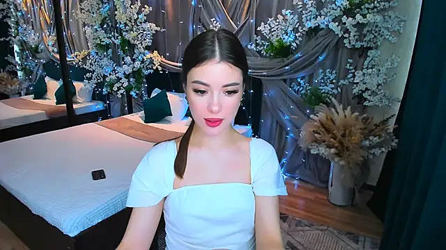 Snapshot of PutOnRepeat chatting on 03/02/25, 07:10 PutOnRepeat online show from 03/02/25, 07:10