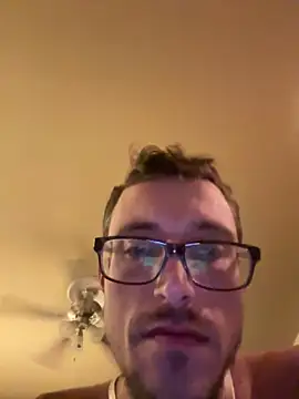Snapshot of xxxebraXCX chatting on 12/12/24, 01:28 xxxebraXCX online show from 12/12/24, 01:28