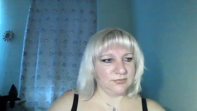 MeilomaWesa online show from 10/21/25, 07:53