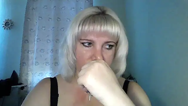 MeilomaWesa online show from 10/29/25, 12:18