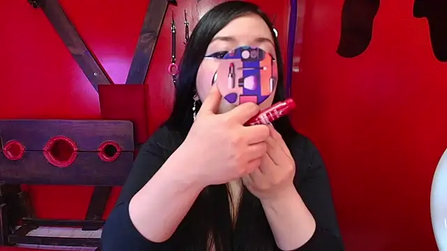 Snapshot of HannaCarrter chatting on 01/17/26, 12:32 HannaCarrter online show from 01/17/26, 12:32