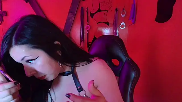 Snapshot of HannaCarrter chatting on 02/05/26, 01:05 HannaCarrter online show from 02/05/26, 01:05