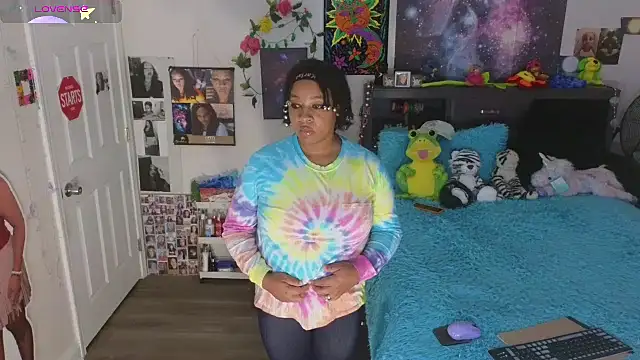 temptressbeauty24 online show from 10/14/25, 02:23