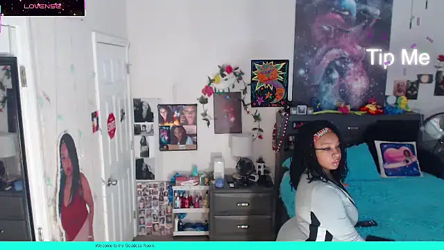 temptressbeauty24 online show from 11/05/25, 04:01