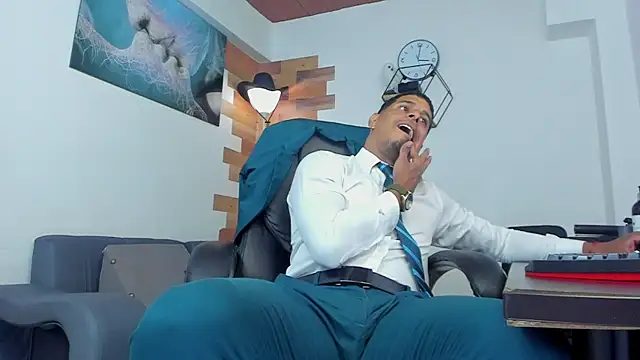 vincen jose online show from 02/12/25, 01:52