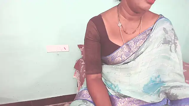 shrutitelugu69 online show from 06/05/26, 05:18