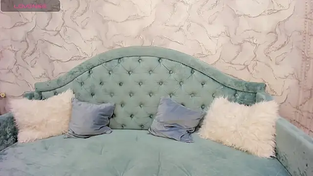 Sourr Lollipop online show from 11/19/25, 11:38