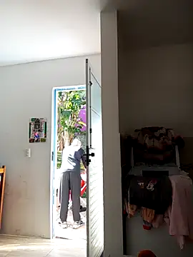 emrehliug12 online show from 09/24/25, 05:49