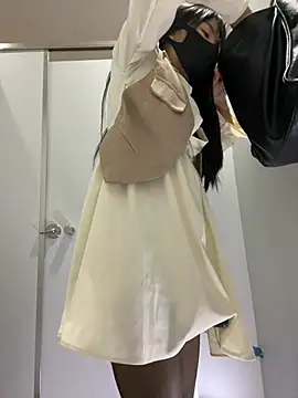 Snapshot of Asia-Lynn chatting on 03/21/25, 02:07 Asia-Lynn online show from 03/21/25, 02:07