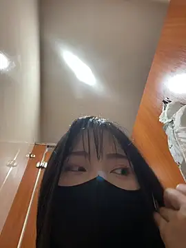 Snapshot of Asia-Lynn chatting on 07/06/26, 03:03 Asia-Lynn online show from 07/06/26, 03:03