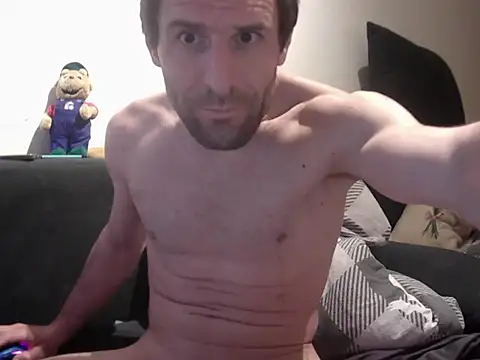 matejk online show from 04/21/26, 01:42