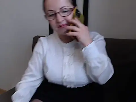 Alma44 online show from 11/19/25, 08:47