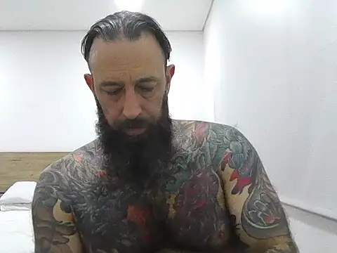 Snapshot of StevenRiseNYC chatting on 09/21/25, 03:52 StevenRiseNYC online show from 09/21/25, 03:52