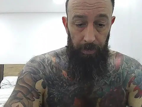 Snapshot of StevenRiseNYC chatting on 09/23/25, 01:30 StevenRiseNYC online show from 09/23/25, 01:30