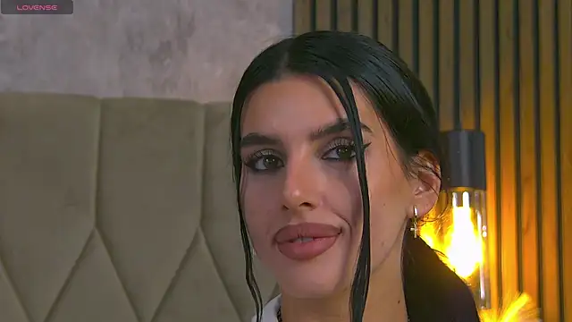 AmyBlair online show from 01/25/25, 06:57