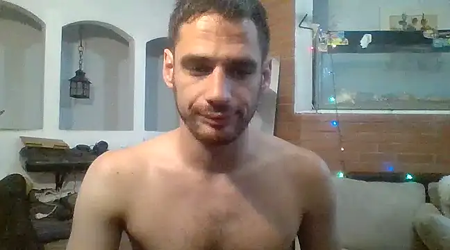 Snapshot of Stevenson988 chatting on 03/04/25, 10:05 Stevenson988 online show from 03/04/25, 10:05