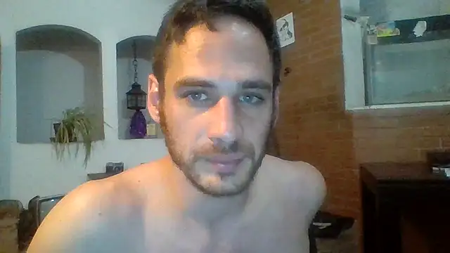 Snapshot of Stevenson988 chatting on 10/11/25, 02:33 Stevenson988 online show from 10/11/25, 02:33