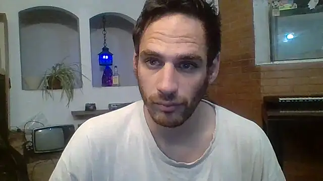 Snapshot of Stevenson988 chatting on 10/31/25, 12:55 Stevenson988 online show from 10/31/25, 12:55