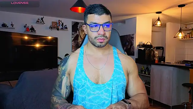 Michael Diamond online show from 04/23/26, 03:41