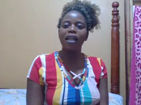 Snapshot of sweetbabra1 chatting on 02/09/25, 06:22 sweetbabra1 online show from 02/09/25, 06:22