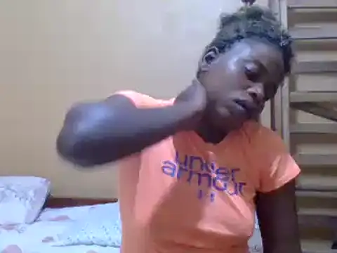 Snapshot of sweetbabra1 chatting on 02/15/25, 05:30 sweetbabra1 online show from 02/15/25, 05:30