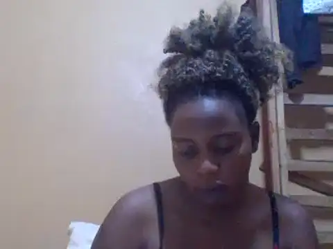 Snapshot of sweetbabra1 chatting on 03/04/25, 05:32 sweetbabra1 online show from 03/04/25, 05:32