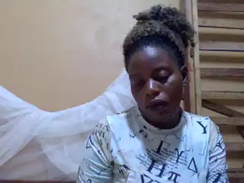 Snapshot of sweetbabra1 chatting on 03/18/25, 05:09 sweetbabra1 online show from 03/18/25, 05:09