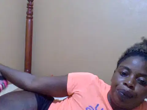 Snapshot of sweetbabra1 chatting on 03/21/25, 09:45 sweetbabra1 online show from 03/21/25, 09:45