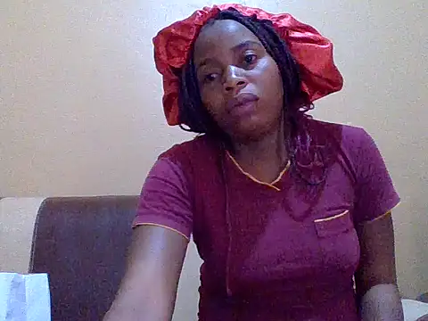 Snapshot of sweetbabra1 chatting on 11/08/25, 06:02 sweetbabra1 online show from 11/08/25, 06:02