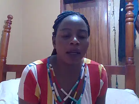 Snapshot of sweetbabra1 chatting on 12/15/25, 11:14 sweetbabra1 online show from 12/15/25, 11:14