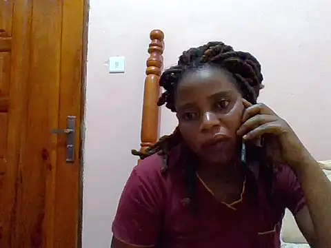 Snapshot of sweetbabra1 chatting on 05/28/26, 08:44 sweetbabra1 online show from 05/28/26, 08:44