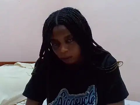 Snapshot of sweetbabra1 chatting on 07/18/26, 11:14 sweetbabra1 online show from 07/18/26, 11:14