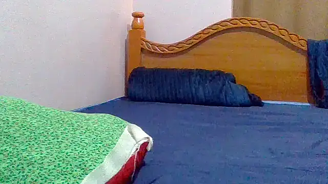 sweet-fancy online show from 04/08/26, 05:18