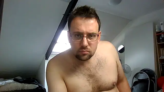 rdewaard81 online show from 10/03/25, 12:02